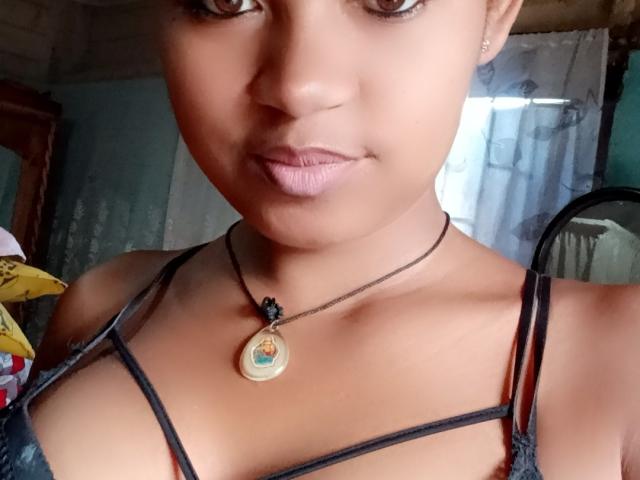 MeriAndMark - Live sex cam - 23415457