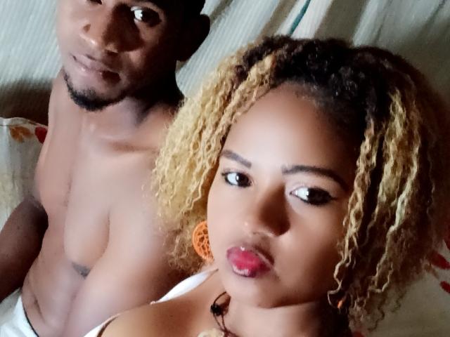 MeriAndMark - Live sex cam - 23424349