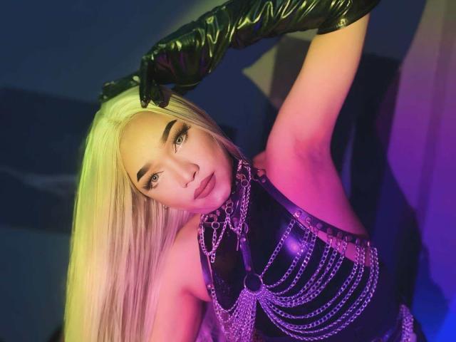 CharlotteCollens - Sexe cam en vivo - 23424825