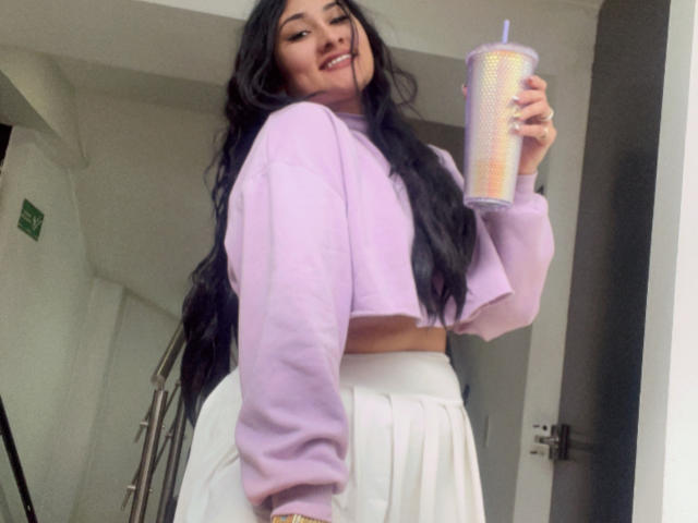 ShiaraRussi - Live sexe cam - 23427353