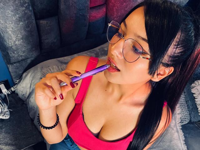 LillyTaylor - Live porn &amp; sex cam - 23442733