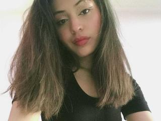 YessiTaylor - Live Sex Cam - 23443633