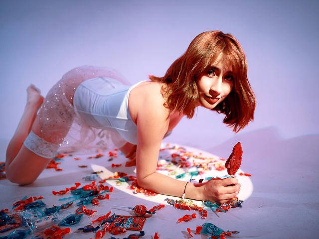 ChloeRocks - Live sex cam - 23443849