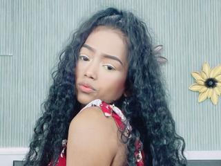 CrithyMarks - Live sex cam - 23443969