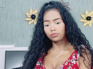 CrithyMarks - Live sex cam - 23443985