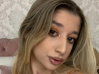 OdetteBenson - Live porn &amp; sex cam - 23445361