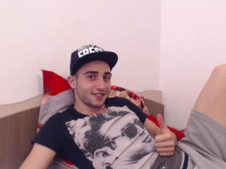 XChris - Live porn &amp; sex cam - 2344593