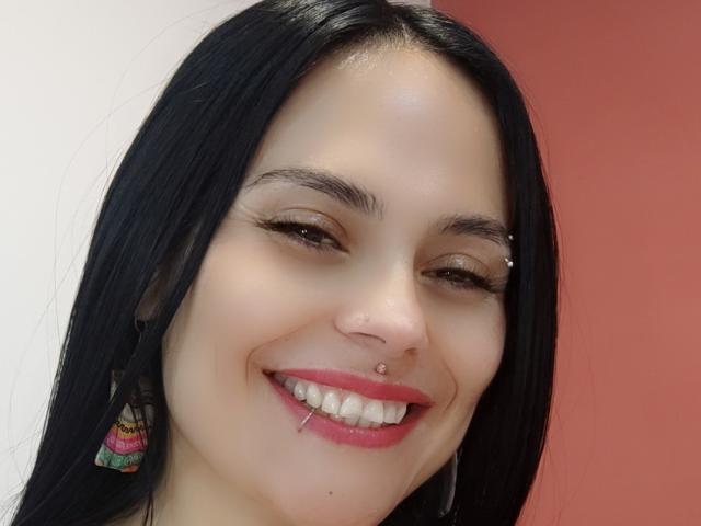 CharlotteCrofort - Live sex cam - 23446873