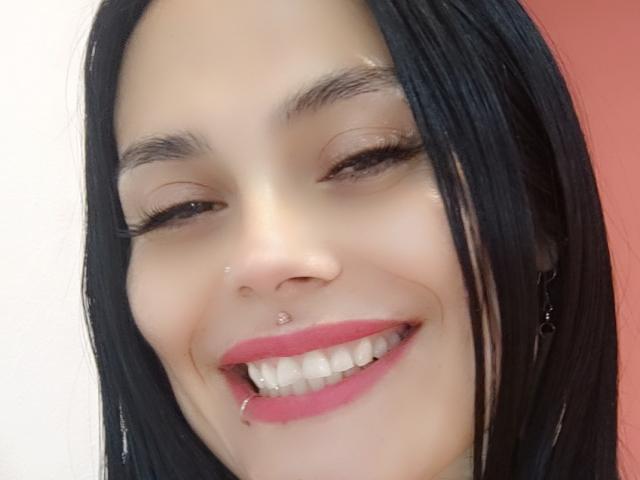 CharlotteCrofort - Live porn &amp; sex cam - 23446877