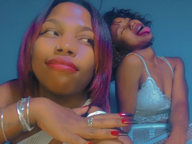 TwoHotXoxo - Sexe cam en vivo - 23453293