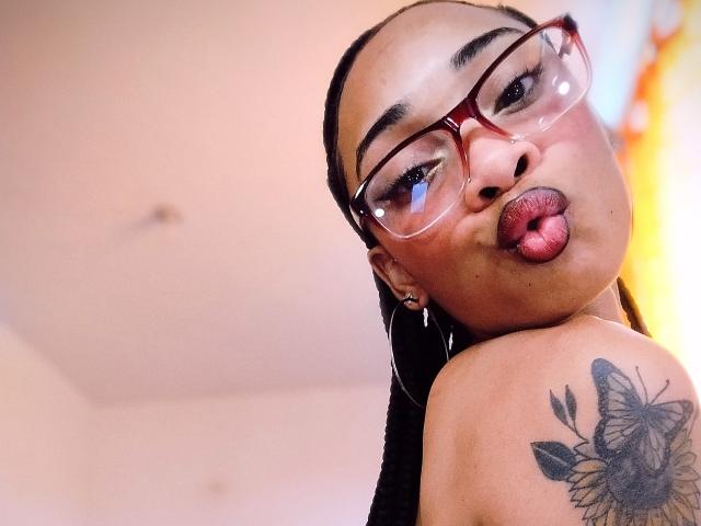 ElaHott - Live sexe cam - 23454869