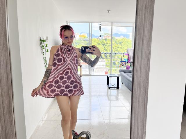 LyssaRou - Live sex cam - 23455297