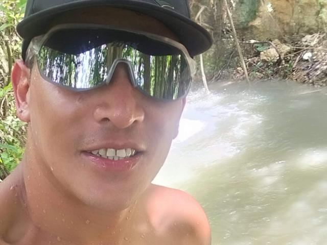 CaballeroDeLaNoches - Sexe cam en vivo - 23457545