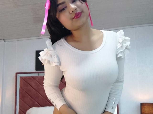 ZoeBianchi - Live sex cam - 23458829