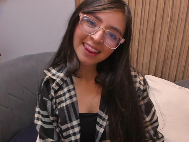 EvaMcAllister - Live porn &amp; sex cam - 23458913