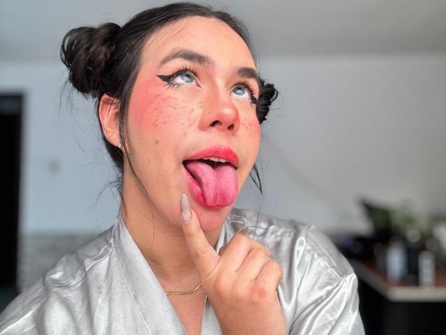 LeannaWhiteX - Sexe cam en vivo - 23463397