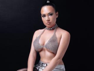 YlianaArthur - Live sex cam - 23466213