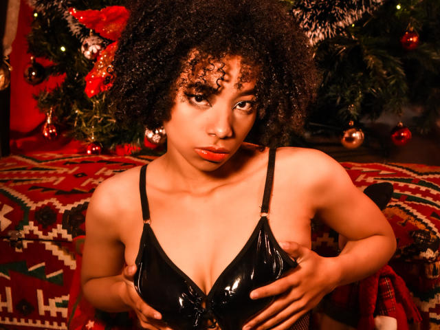 AmelieHills - Live porn &amp; sex cam - 23467665