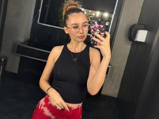 AmyKentt - Live Sex Cam - 23469909