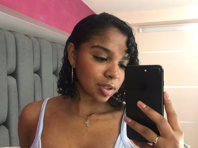 LisaMendez - Live sex cam - 23470229