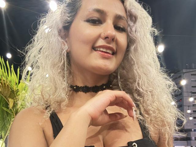 FloraSaenz - Live porn &amp; sex cam - 23471993