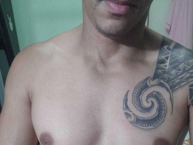 MagrinHodot - Live Sex Cam - 23472689