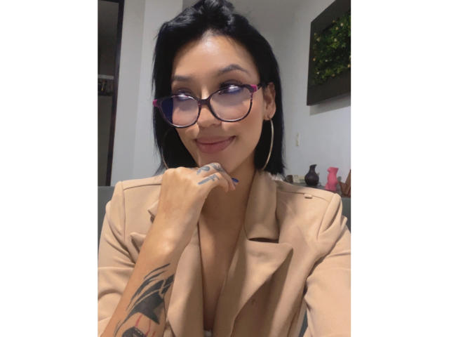 SallyQuinn - Live porn &amp; sex cam - 23482589