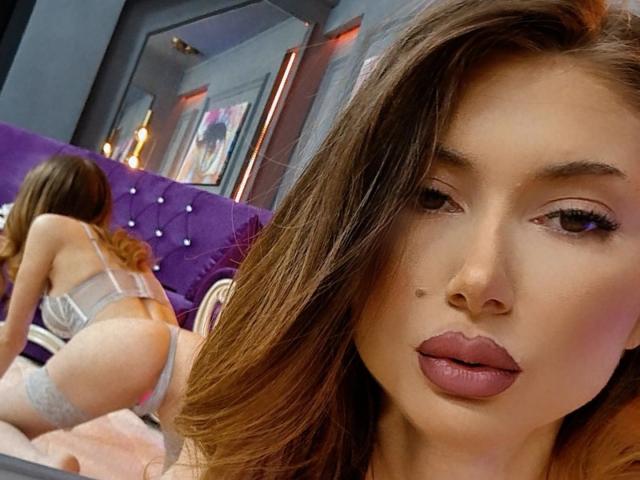 Michanelle - Live sex cam - 23486685