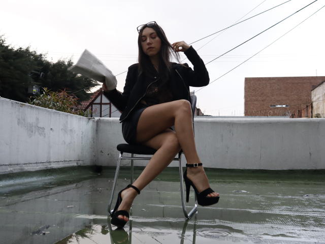 MiaReed - Live sex cam - 23487481