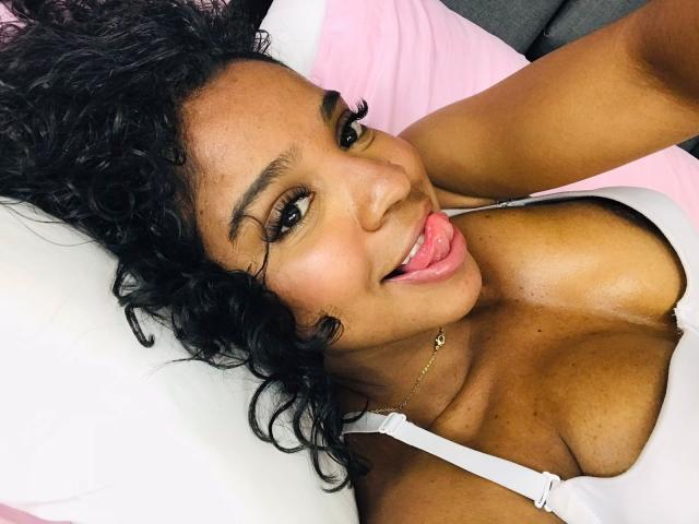 LisaMendez - Live porn &amp; sex cam - 23487901
