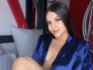 AntonellaCuper - Live Sex Cam - 23488617