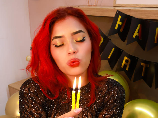 StrawberryX - Live sex cam - 23497041