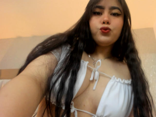 BrianaRogers - Live sexe cam - 23502521