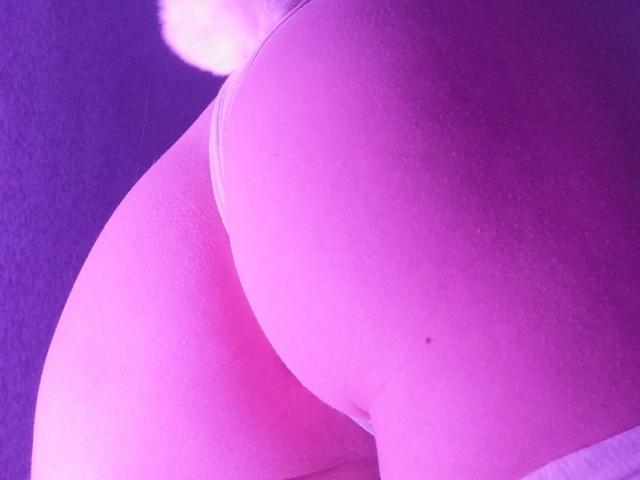 ExcitedBlizzard - Live porn &amp; sex cam - 23502653