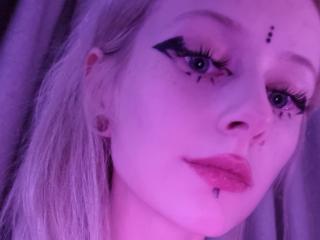ExcitedBlizzard - Sexe cam en vivo - 23502677