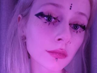 ExcitedBlizzard - Live porn &amp; sex cam - 23502685