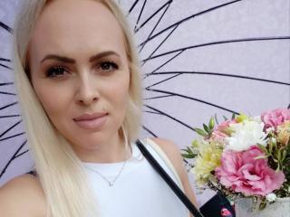 LianaFocus - Live Sex Cam - 23506677