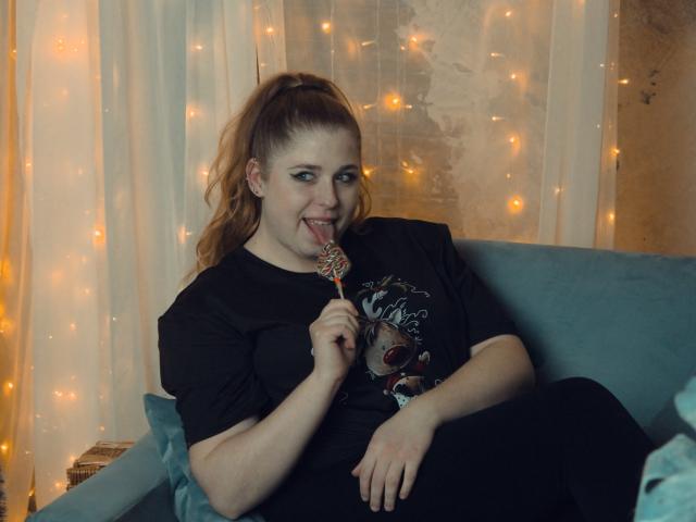 JessikaDaniels - Live Sex Cam - 23507685