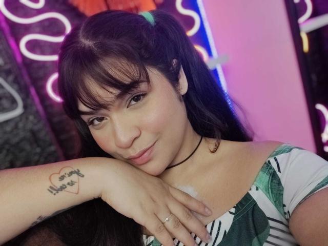 AntonelaPark - Live porn &amp; sex cam - 23514977