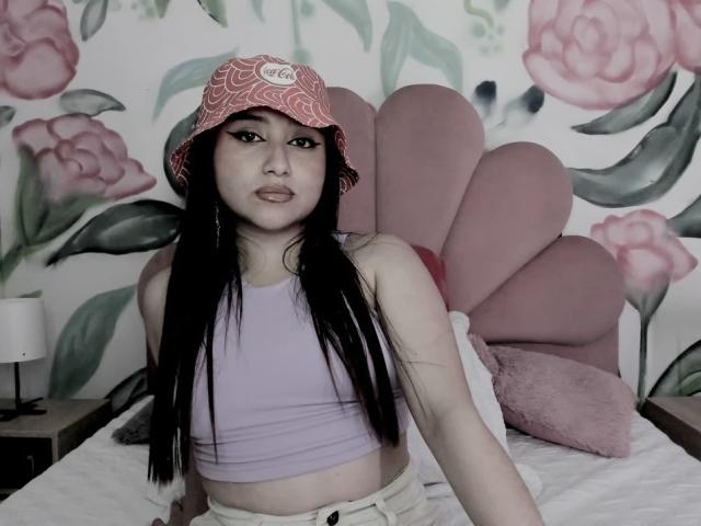 SlavicaX - Live sex cam - 23516497
