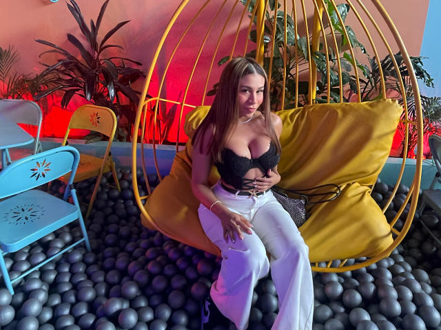 LunaMiranda - Live sexe cam - 23517637