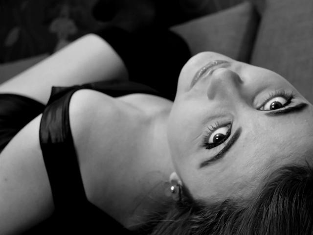 MissCarinna - Live sexe cam - 2352262