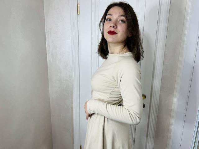 KiraDripe - Live Sex Cam - 23522745