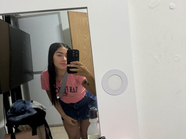SharonKlart - Live sex cam - 23522973
