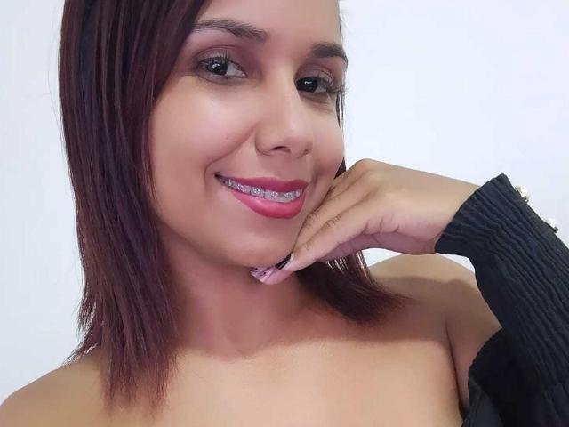 EvelinFoster - Live sex cam - 23523949