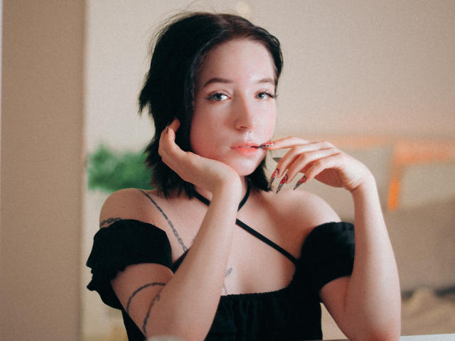 LilithLuna - Live porn &amp; sex cam - 23524973