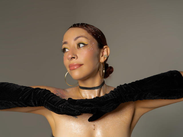 CharlotRey - Live sex cam - 23532861