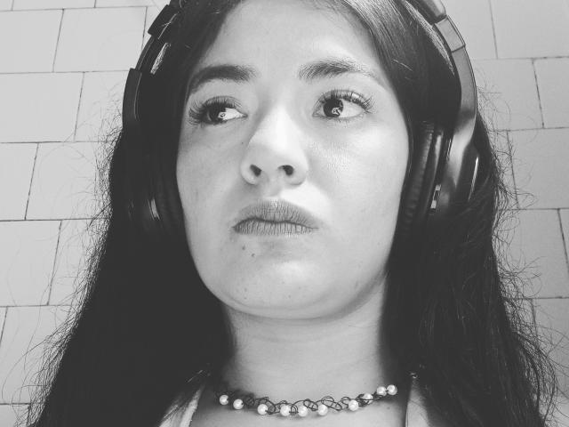 ArianithaXox - Live sex cam - 23535985