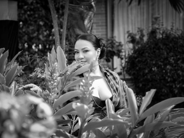 AlisGourmande - Sexe cam en vivo - 23542977