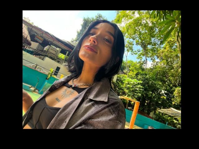 SalomeMille - Live porn &amp; sex cam - 23544353